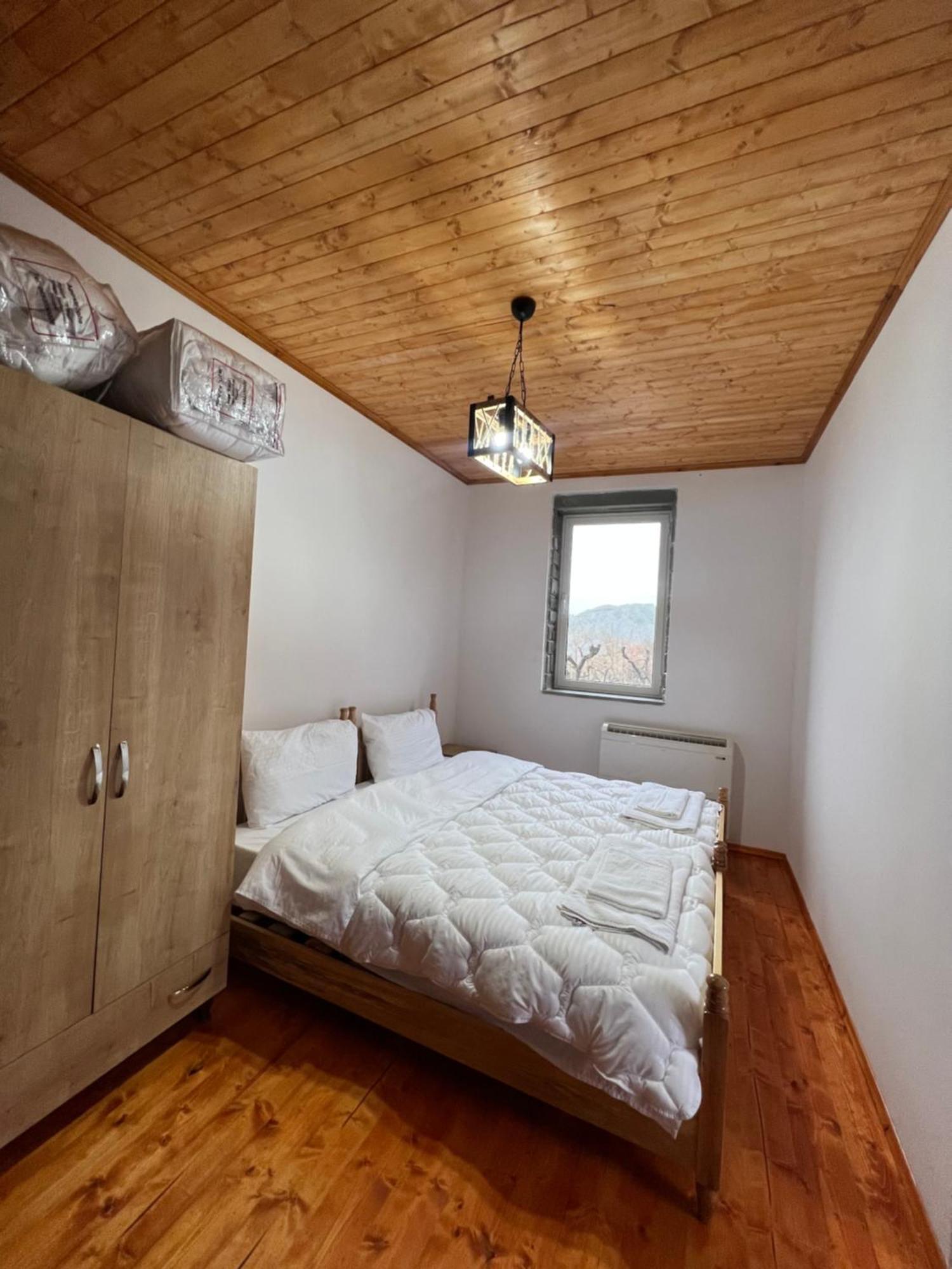 Xhaferri Guesthouse Zhaban Eksteriør billede
